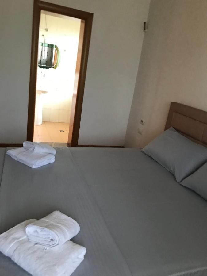 Sunrise Guest House Shkodër Exteriör bild